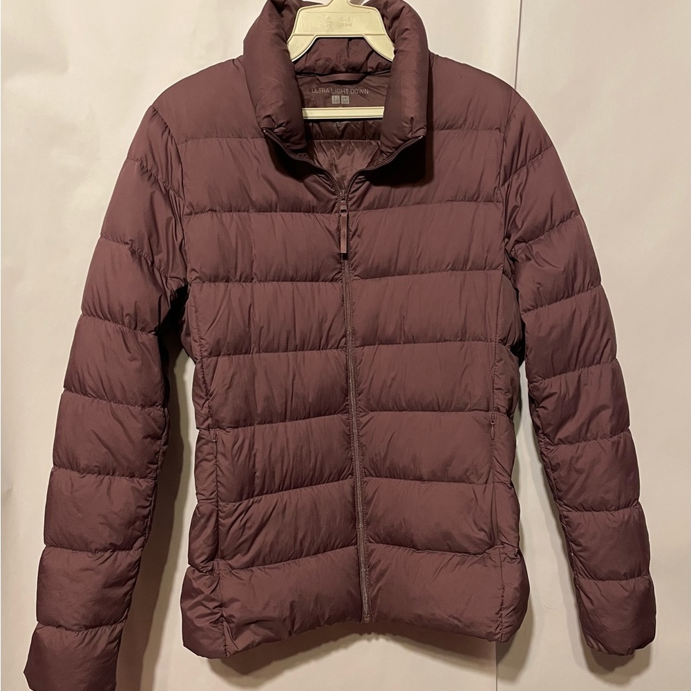 Uniqlo ultra light down jacket